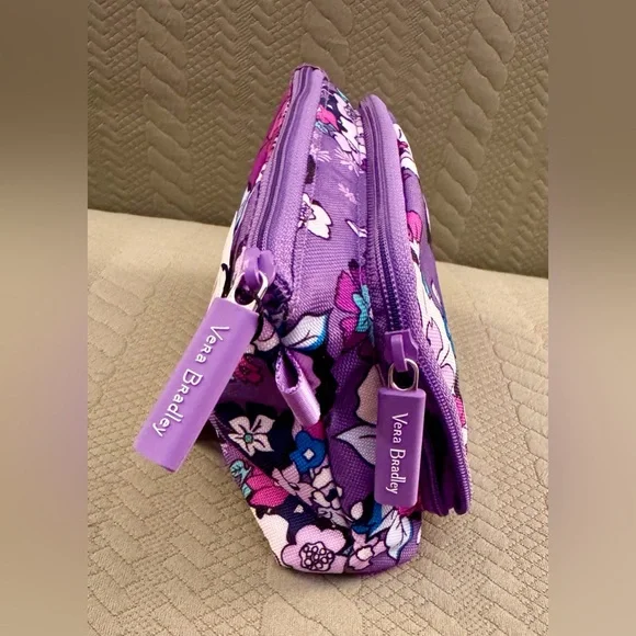 Vera Bradley Lighten Up Compact Organizer Case Enchanted Garden NWT’s - Picture 6 of 9